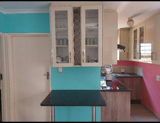 3 BEDROOM HOUSE FOR SALE IN WINDMILL PARK